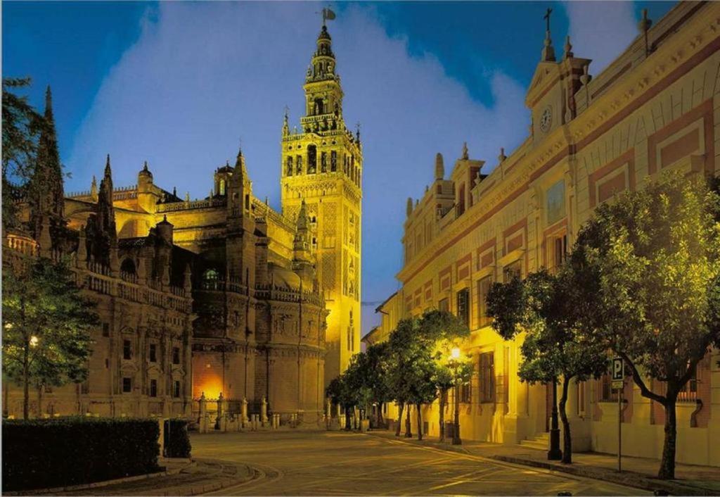 San Lorenzo Luxury Suites Siviglia Esterno foto