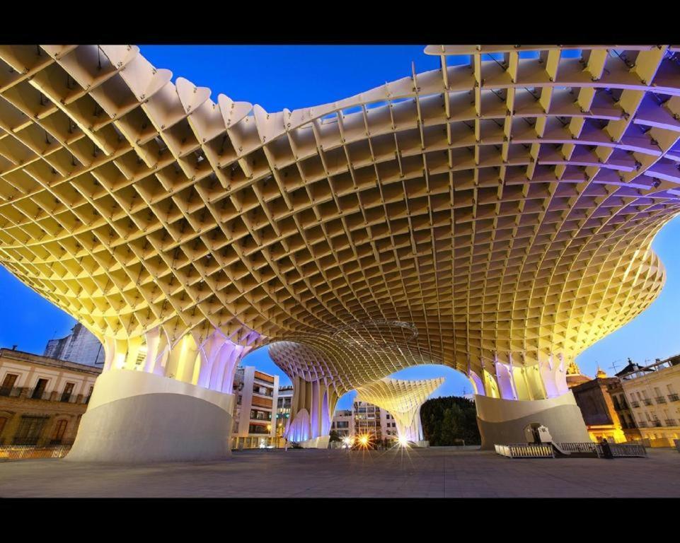 San Lorenzo Luxury Suites Siviglia Esterno foto